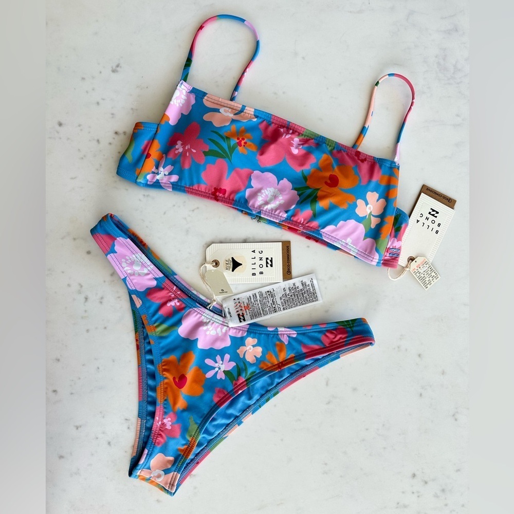 NWT Billabong 2-Pc Set Summer Field Bralette Top and Hike Bottom